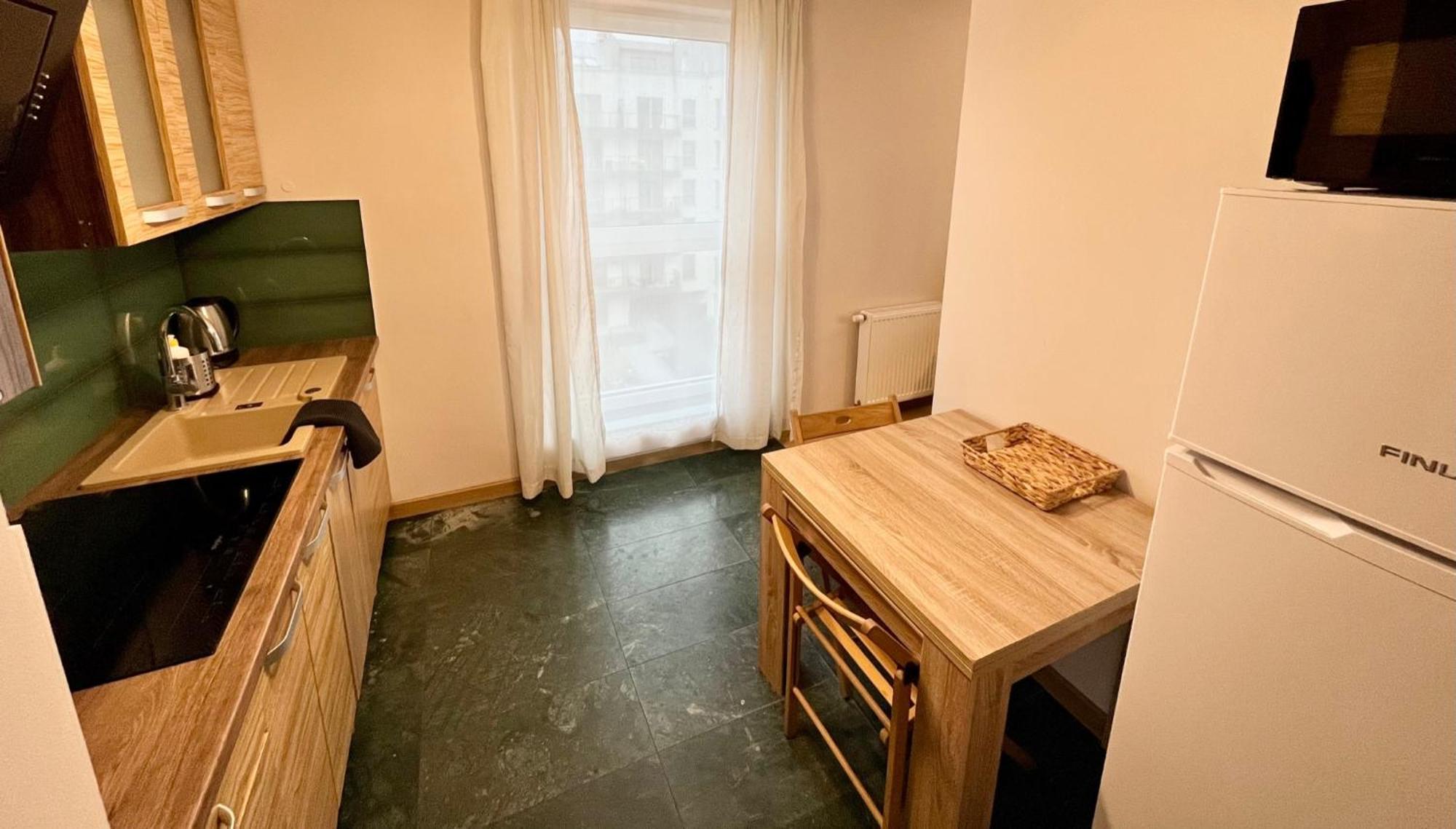 Oldtown Retro Apartment By Marina With Balcony For 6 People Danzica Esterno foto